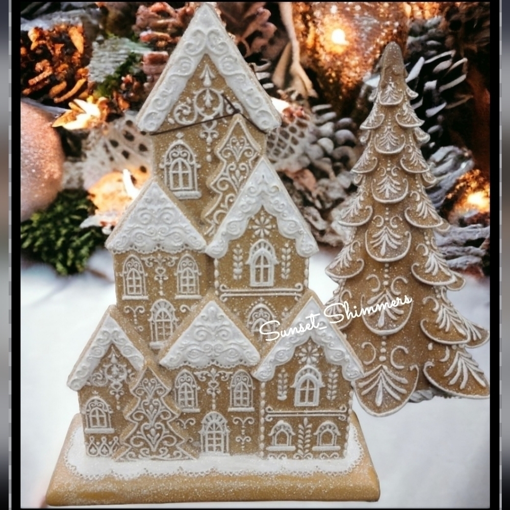 CUPCAKES & CASHMERE Gingerbread House Castle Village 16" Sugar Christmas Decor